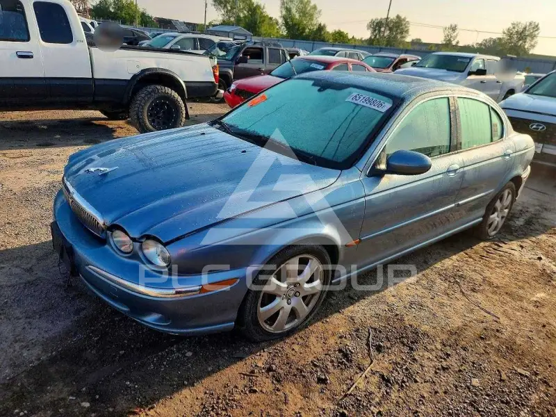 2004 Jaguar X-TYPE photo