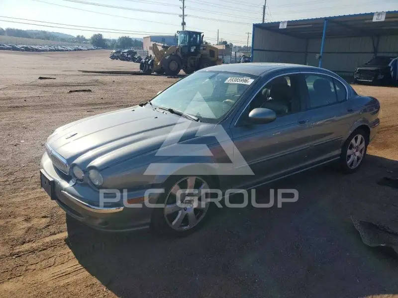 2004 Jaguar X-TYPE photo