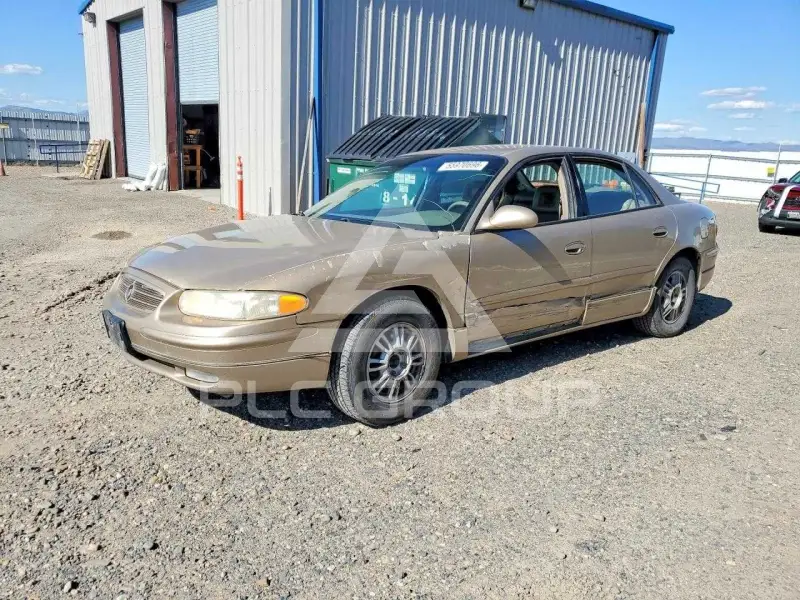 2004 Buick REGAL photo