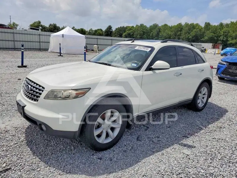 2004 Infinity FX35 photo
