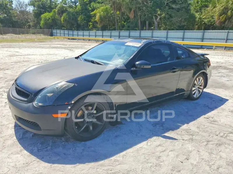 2004 Infinity G35 photo