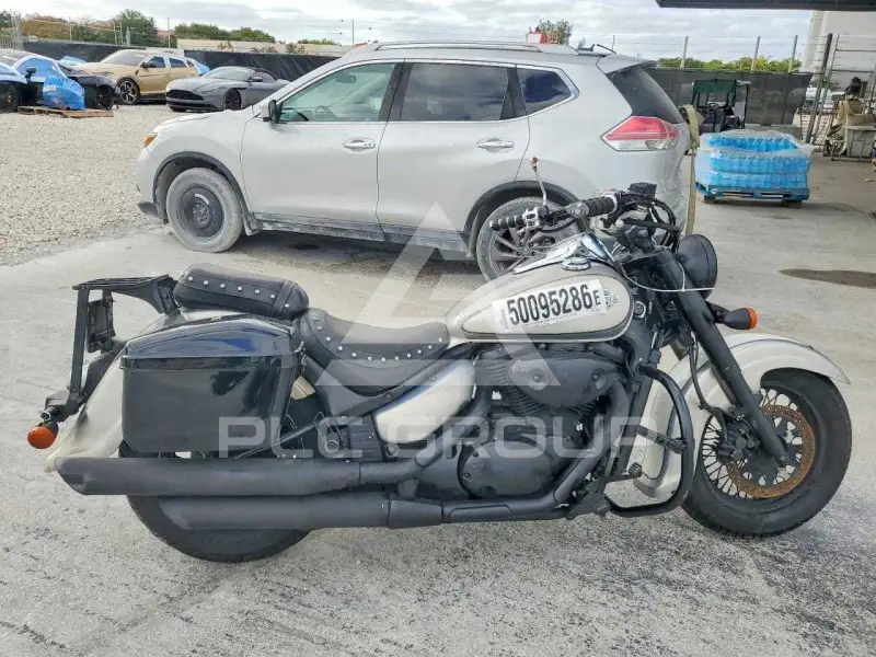 2004 Suzuki  photo