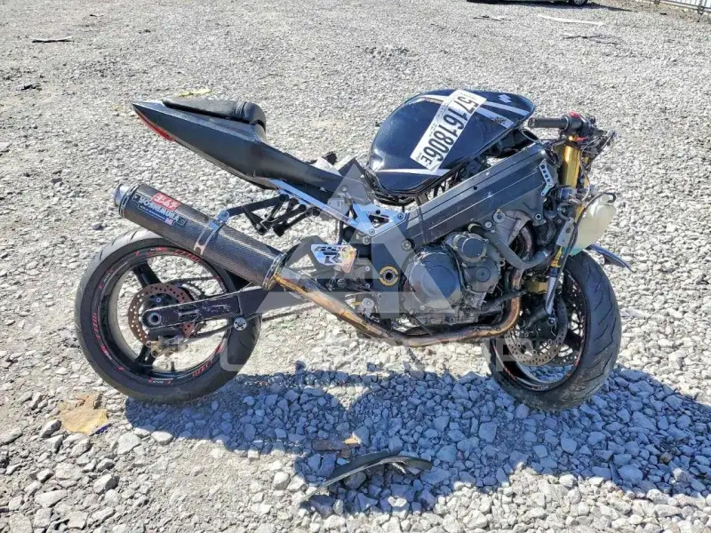 2004 Suzuki GSX фото
