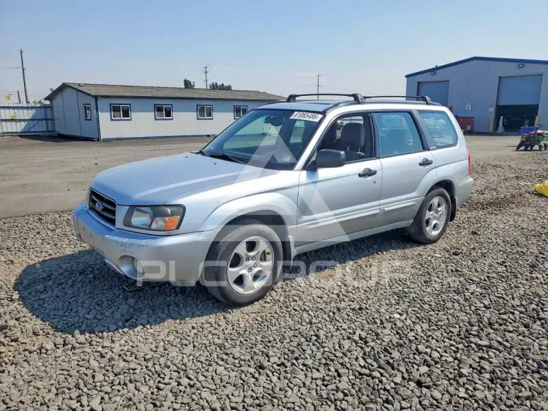 2004 Subaru Forester photo