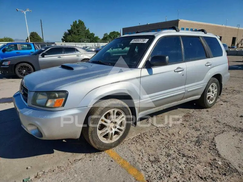 2004 Subaru Forester photo