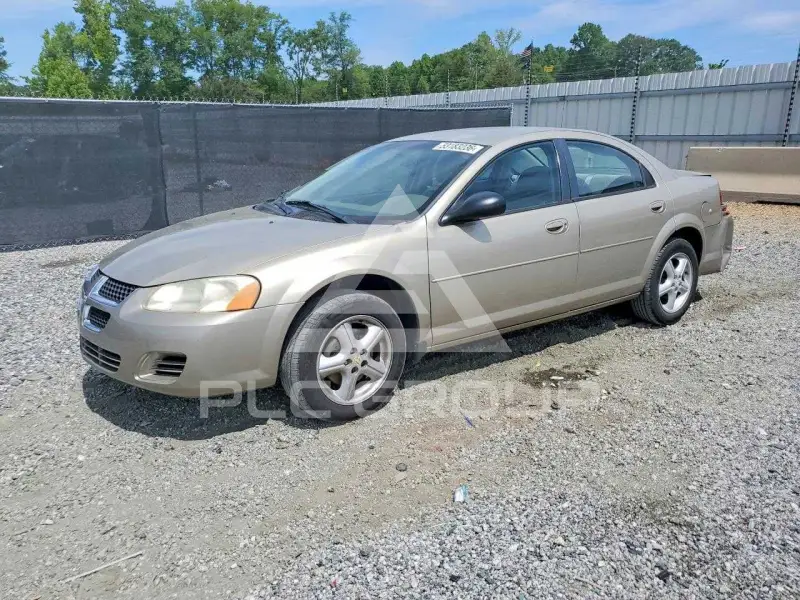 2004 Dodge Stratus photo