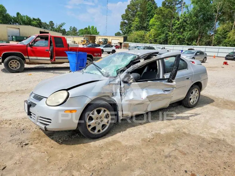 2004 Dodge NEON photo