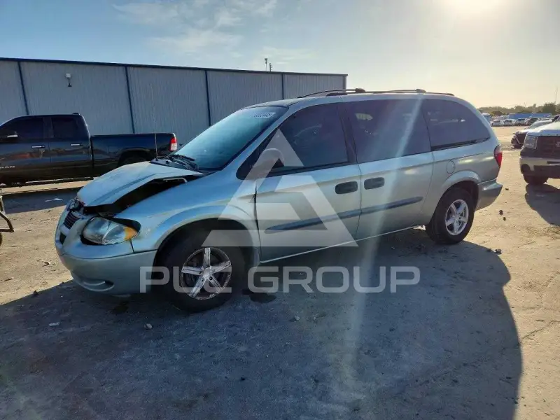 2004 Dodge CARAVAN фото