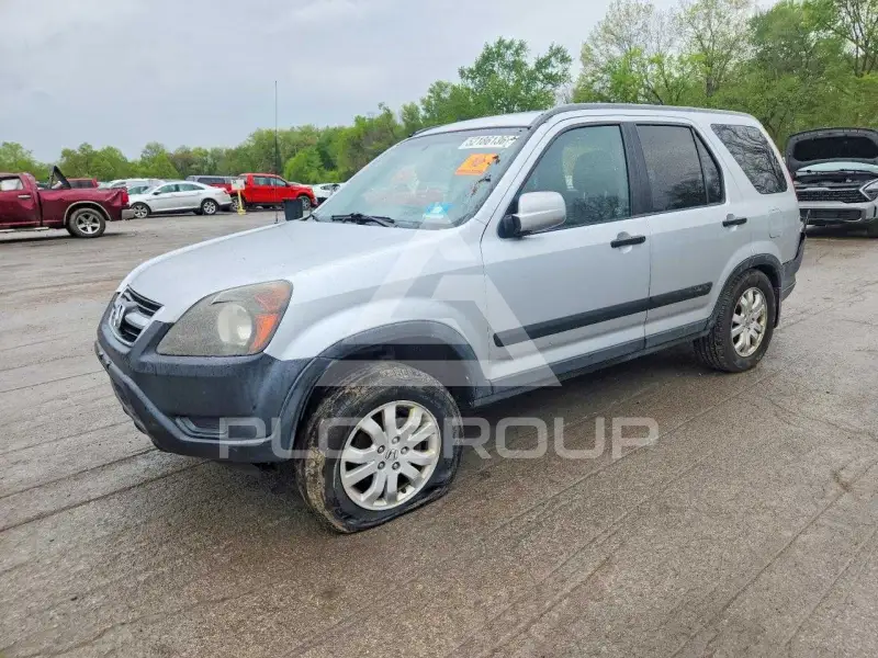 2004 Honda CR-V photo