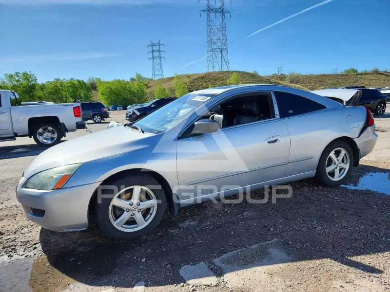 2004 Honda Accord фото