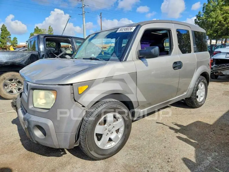 2004 Honda ELEMENT photo
