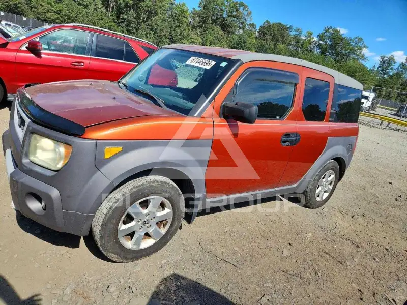 2004 Honda ELEMENT photo