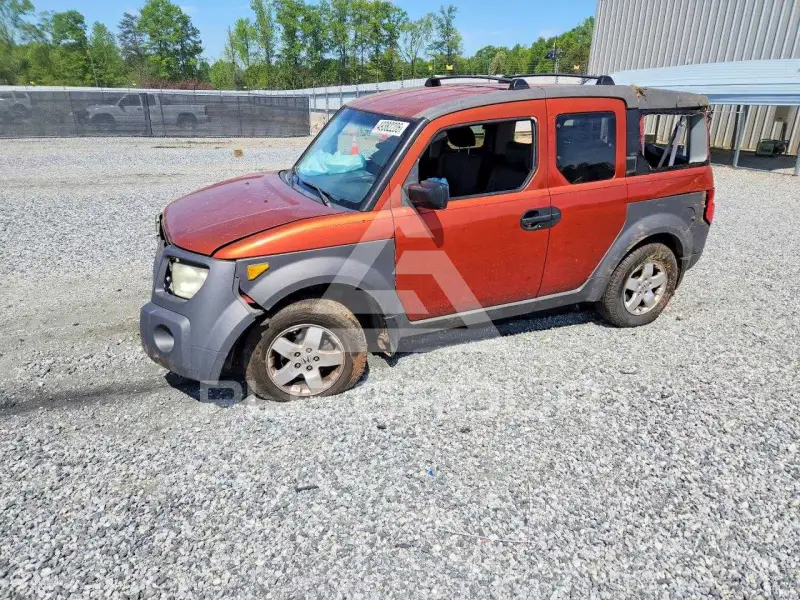 2004 Honda ELEMENT photo