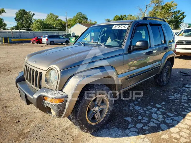 2004 Jeep LIBERTY фото