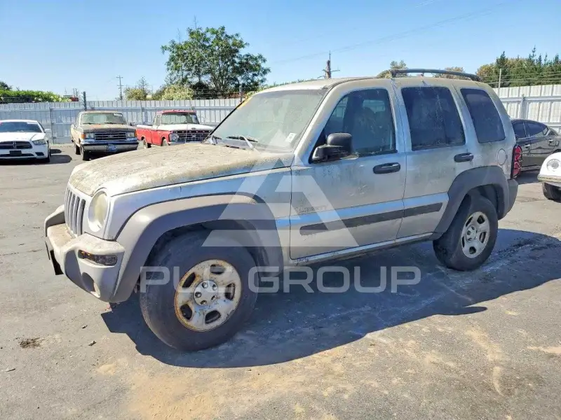 2004 Jeep LIBERTY photo