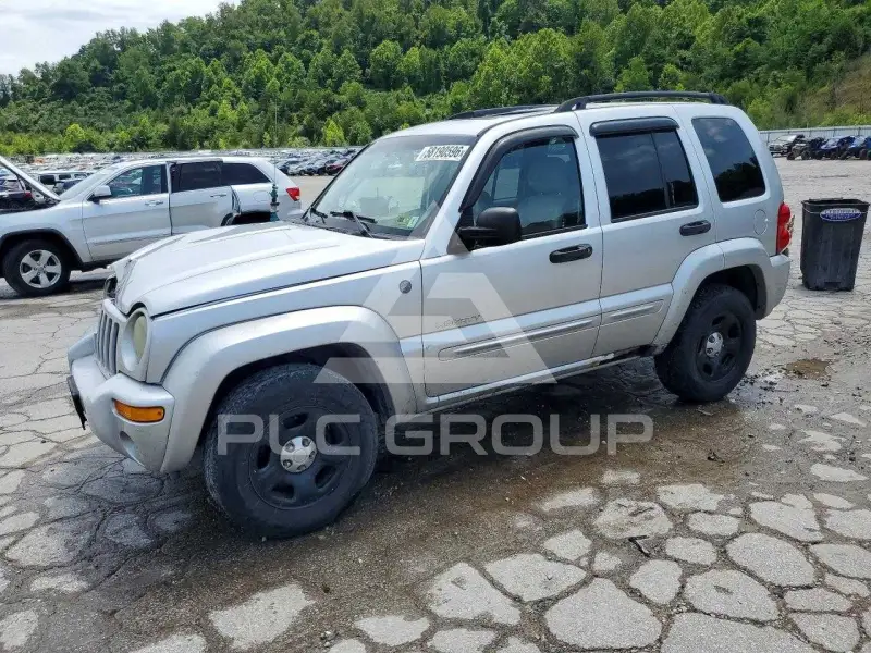 2004 Jeep LIBERTY photo