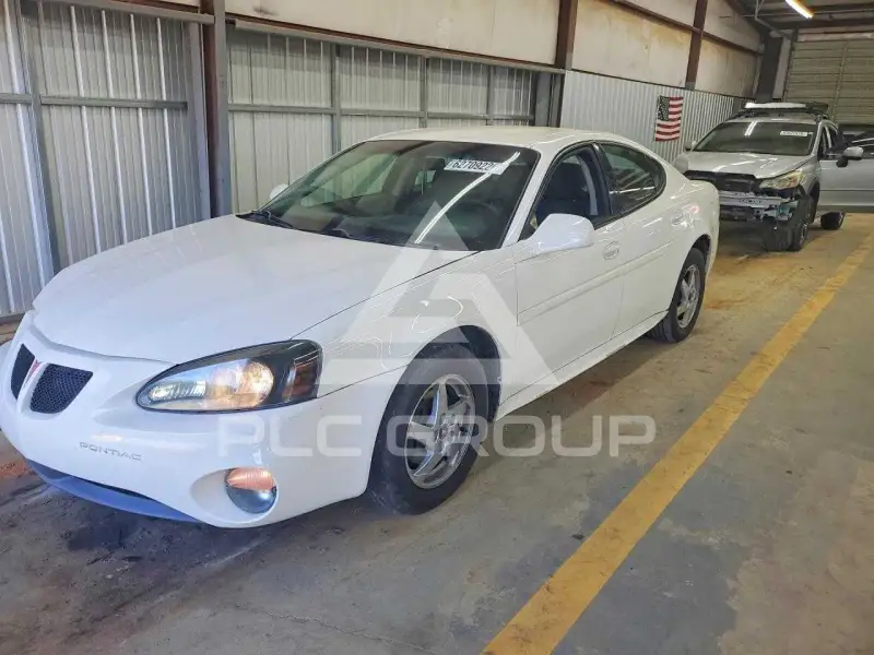 2004 Pontiac GRAND PRIX photo