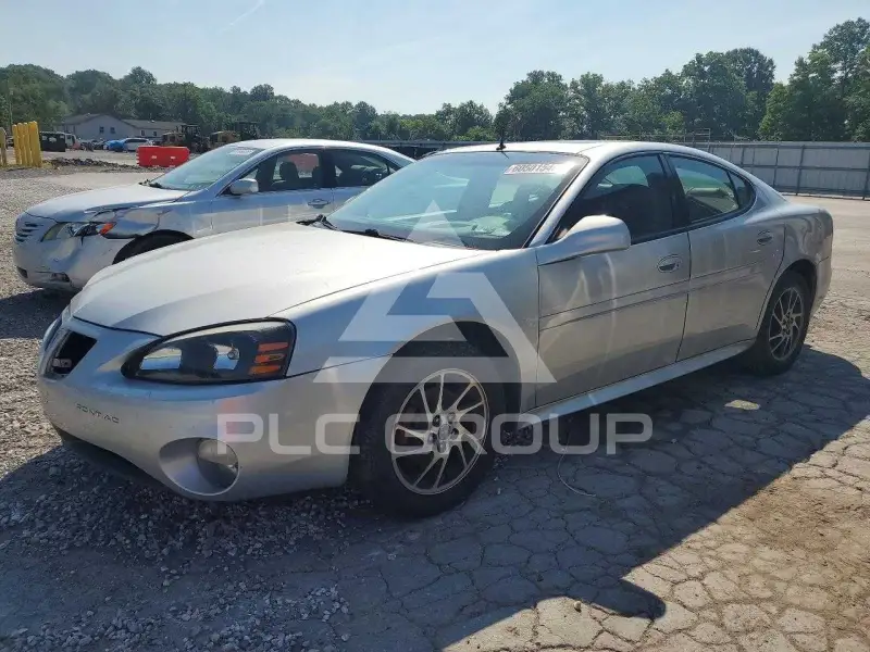 2004 Pontiac GRAND PRIX photo