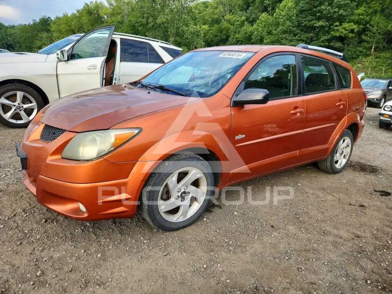 2004 Pontiac VIBE photo