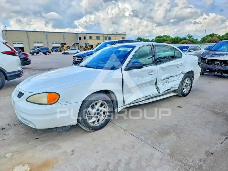 2004 Pontiac GRAND PRIX photo