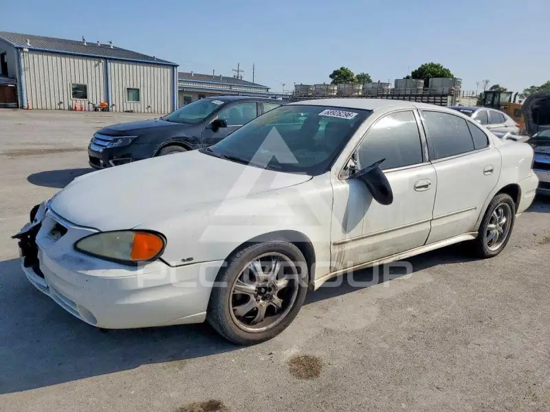 2004 Pontiac GRAND PRIX фото