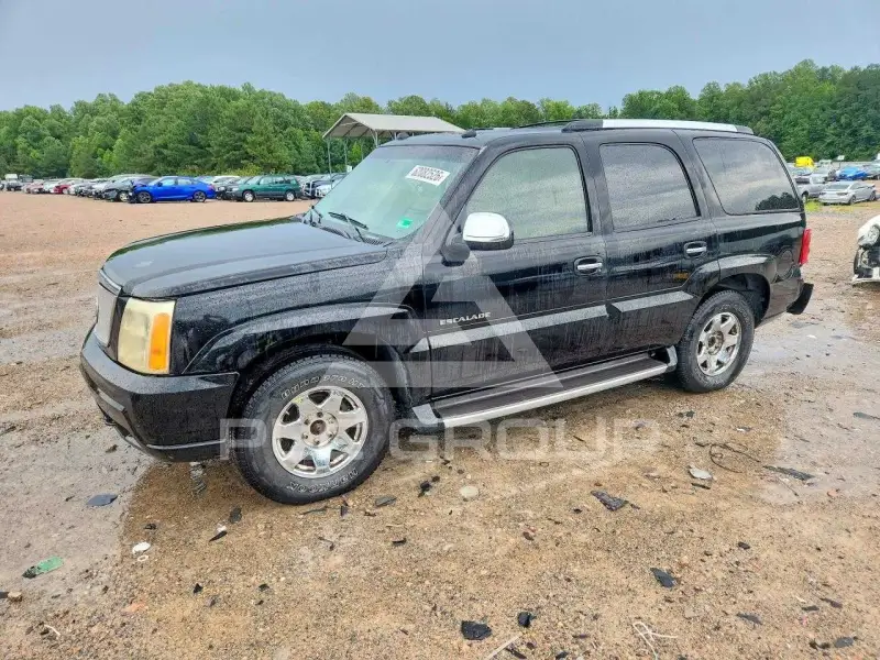 2004 Cadillac ESCALADE photo