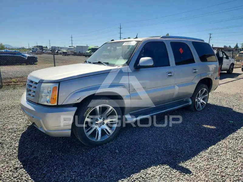 2004 Cadillac ESCALADE фото