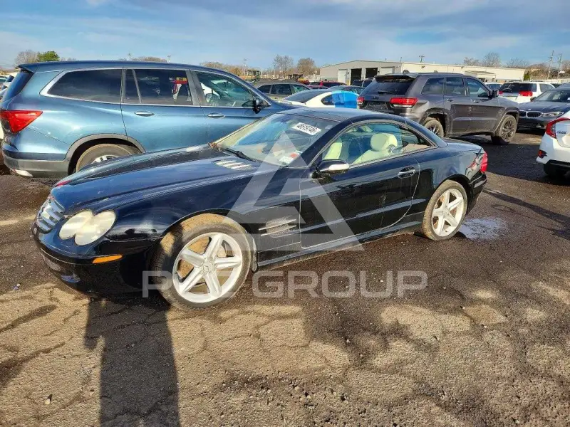 2004 Mercedes Benz SL-Class photo