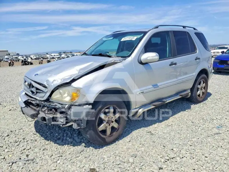 2004 Mercedes Benz ML-Class фото