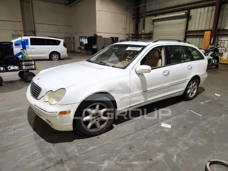 2004 Mercedes Benz C-Class фото