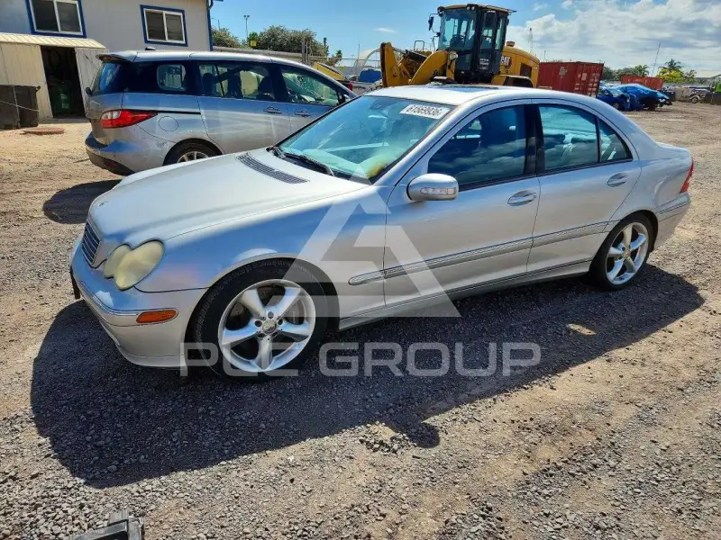 2004 Mercedes Benz C-Class фото