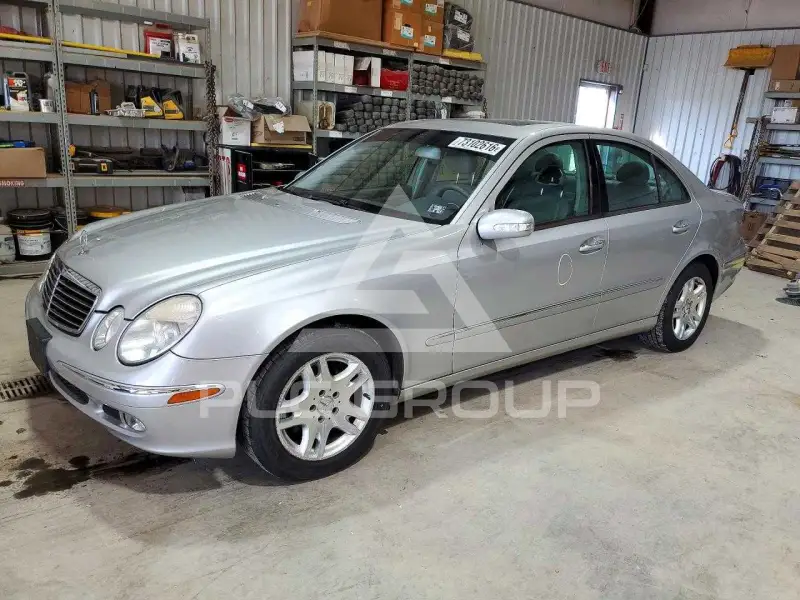 2004 Mercedes Benz E-Class фото