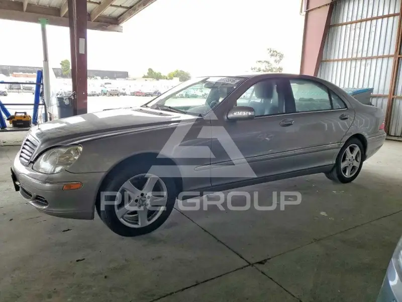2004 Mercedes Benz S-Class photo