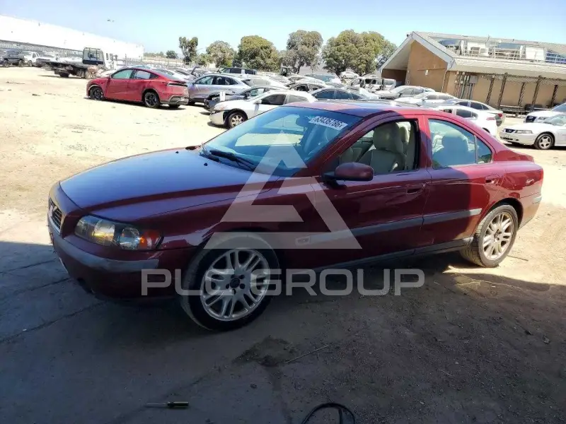 2004 Volvo S60 photo