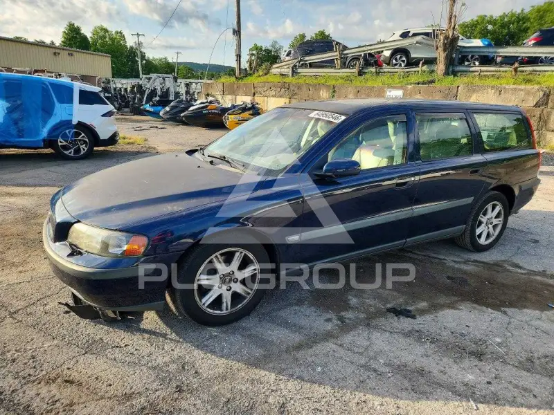 2004 Volvo V70 фото