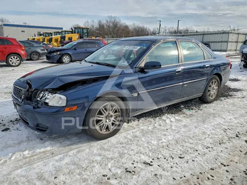 2004 Volvo S80 photo