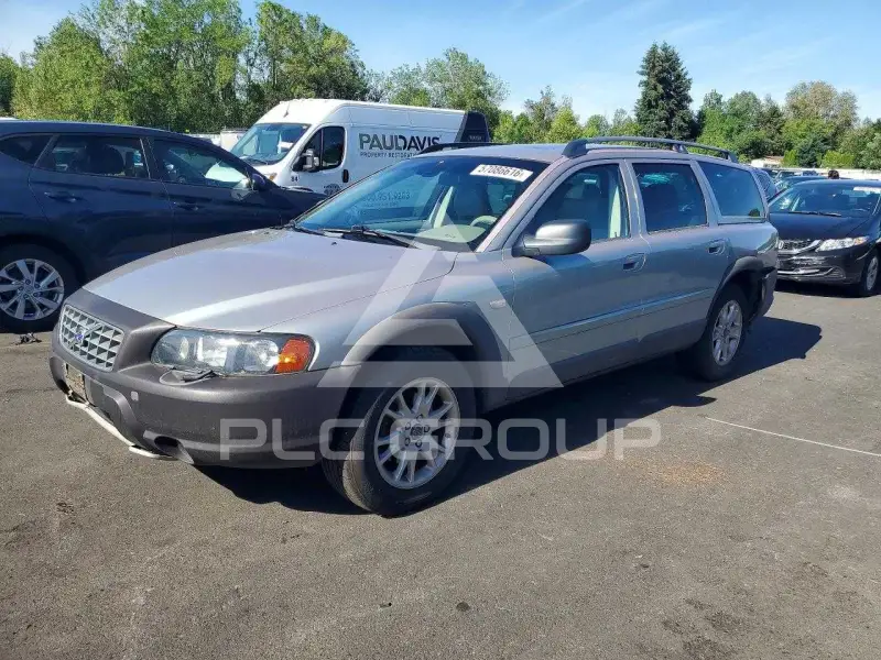 2004 Volvo XC70 фото