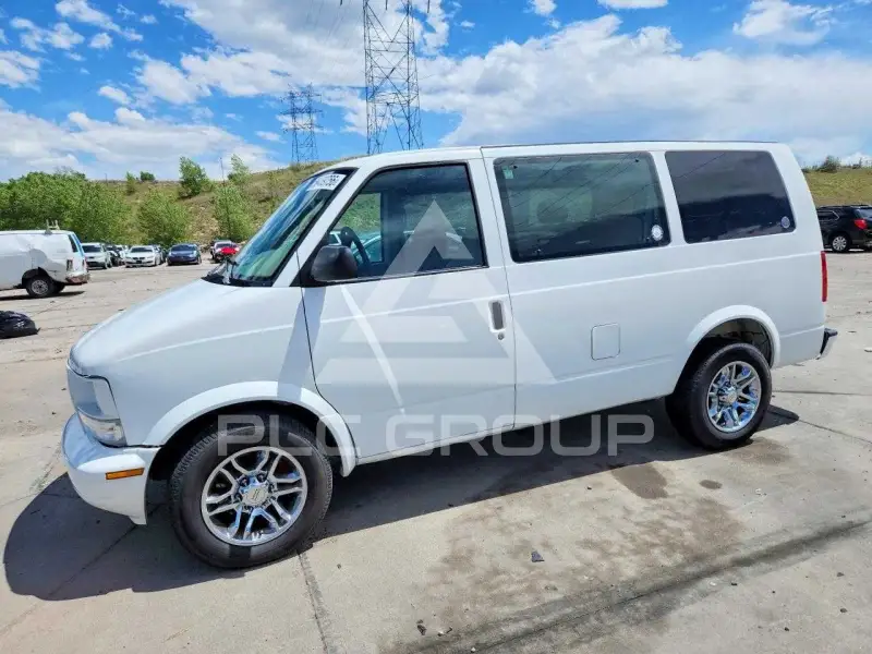2004 GMC SAFARI photo