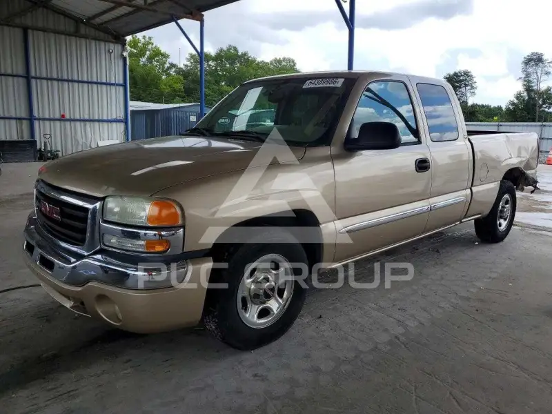 2004 GMC Sierra photo