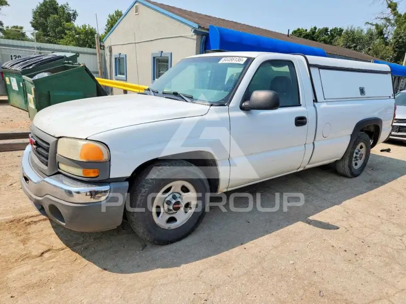2004 GMC Sierra фото