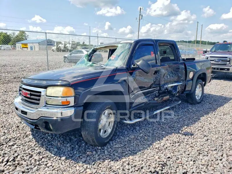 2004 GMC 1500 фото
