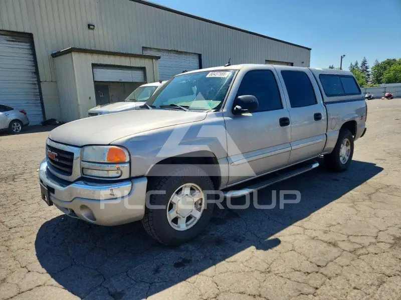 2004 GMC Sierra photo