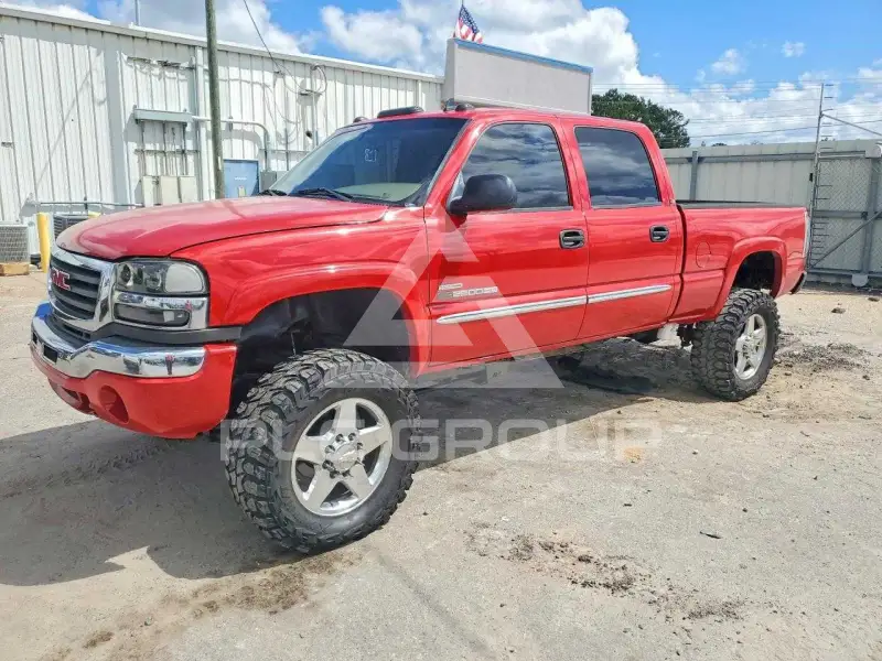 2004 GMC Sierra photo
