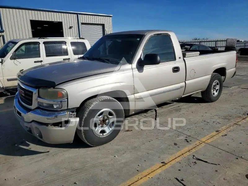 2004 GMC Sierra фото