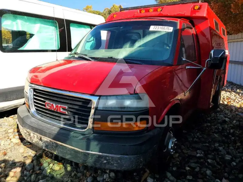 2004 GMC Savana фото