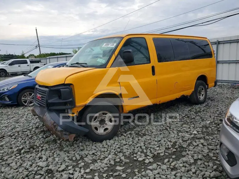2004 GMC Savana photo