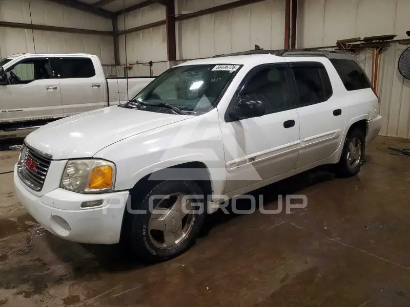 2004 GMC ENVOY photo
