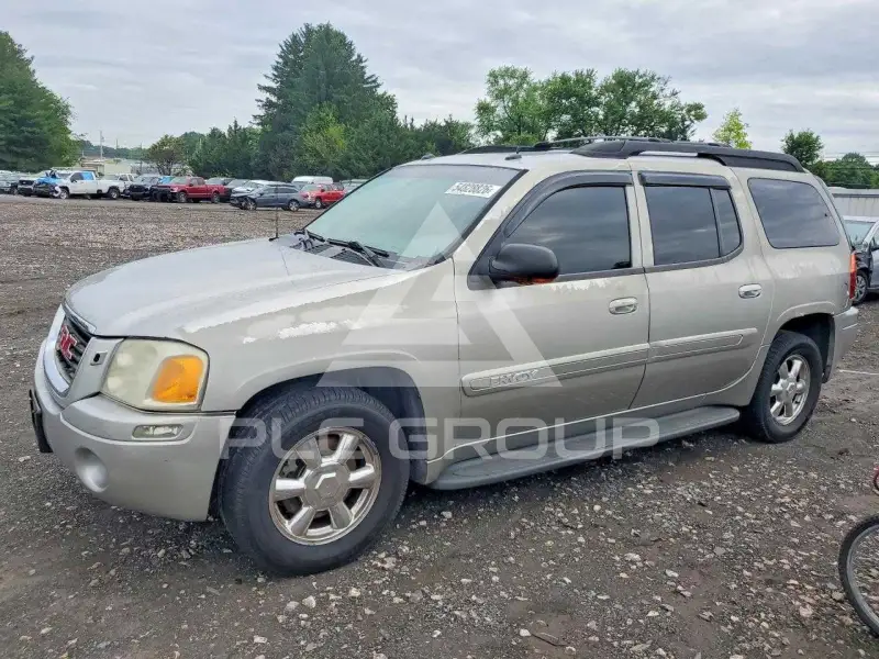2004 GMC ENVOY photo