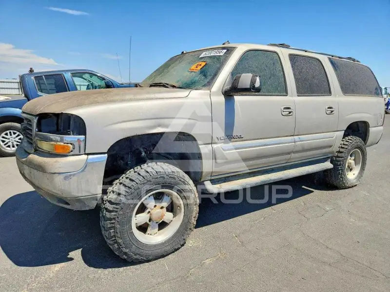 2004 GMC YUKON фото