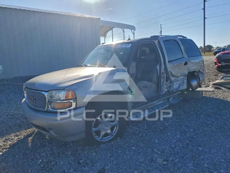 2004 GMC YUKON фото